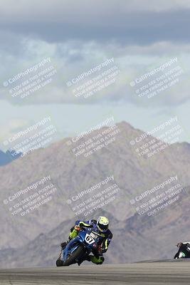 media/Nov-16-2025-Race Pace (Sun) [[8c5fa54630]]/Verified Riders/5-Turn 9 (1135am)/